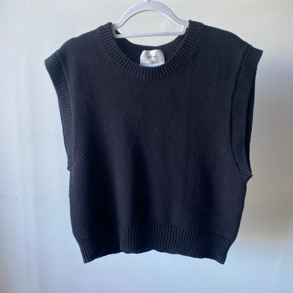 Wilfred Sweaters - Wilfred black merino wool + cotton vest (Wilfred alps vest)